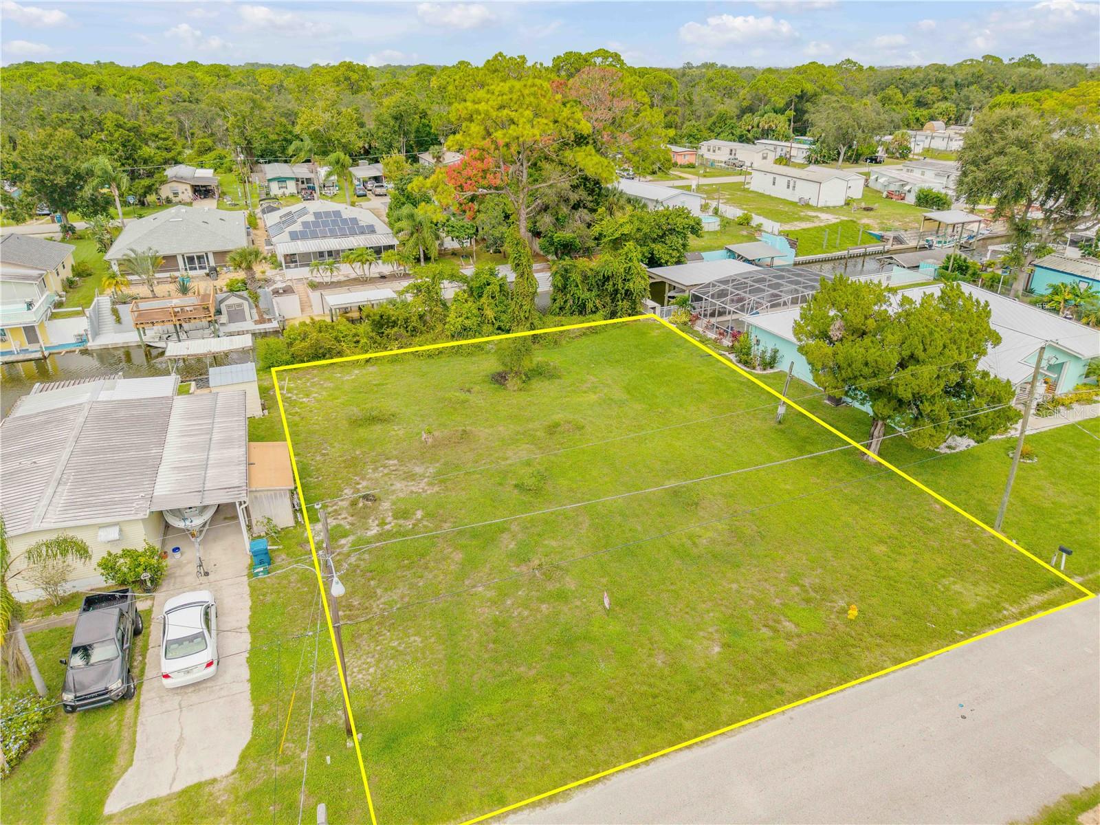 SOUTH WATERFRONT PARK - Land