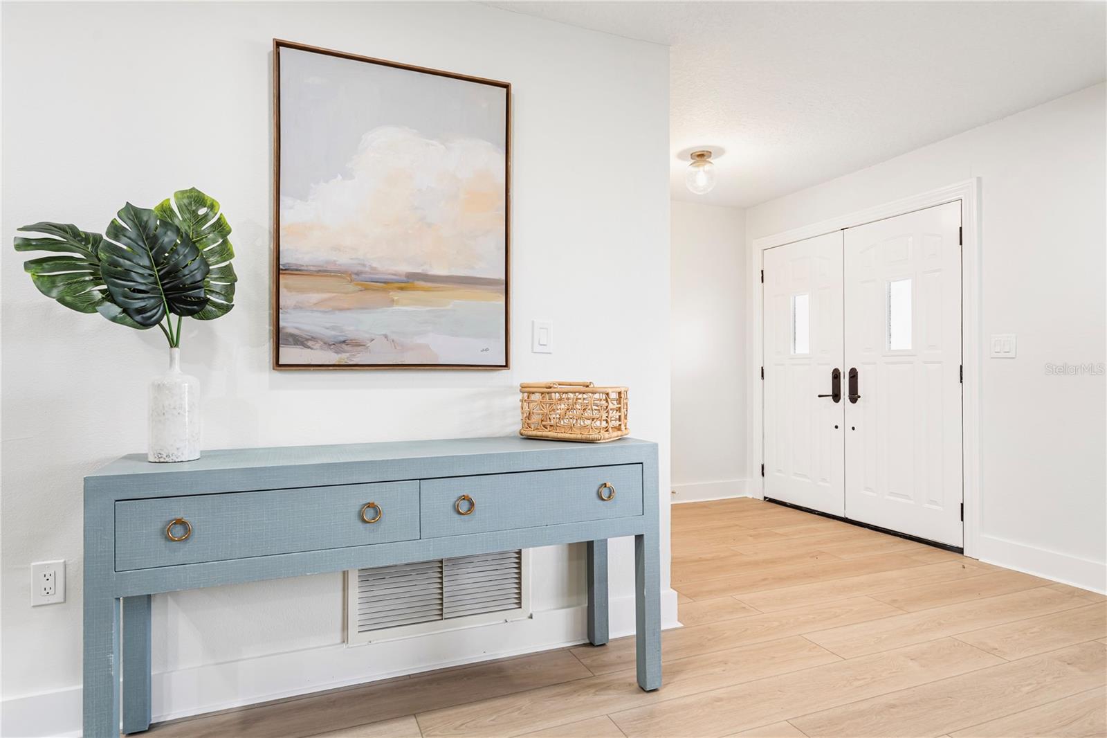 ORANGEPOINTE - Residential