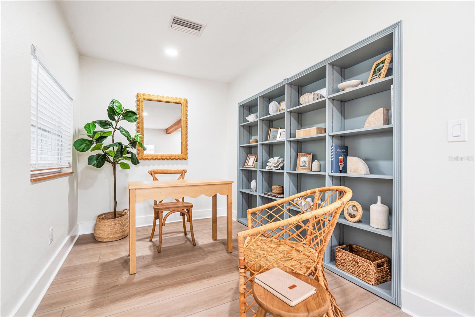 ORANGEPOINTE - Residential