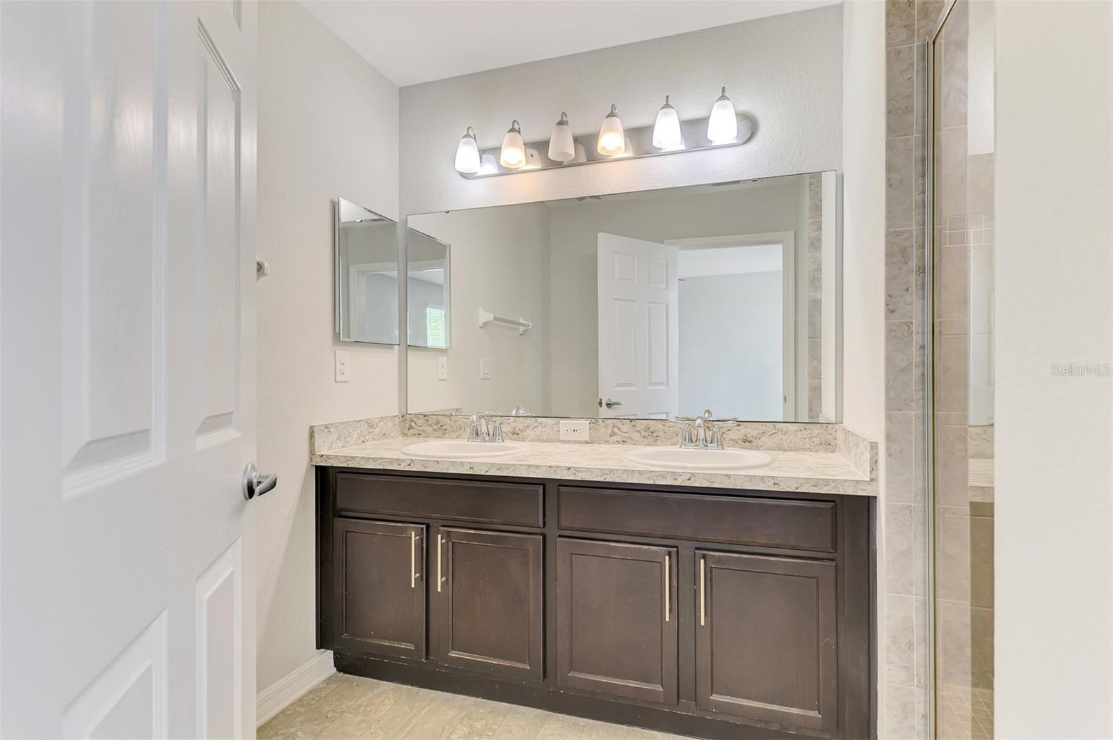 ARTISTRY PH 1A - Residential