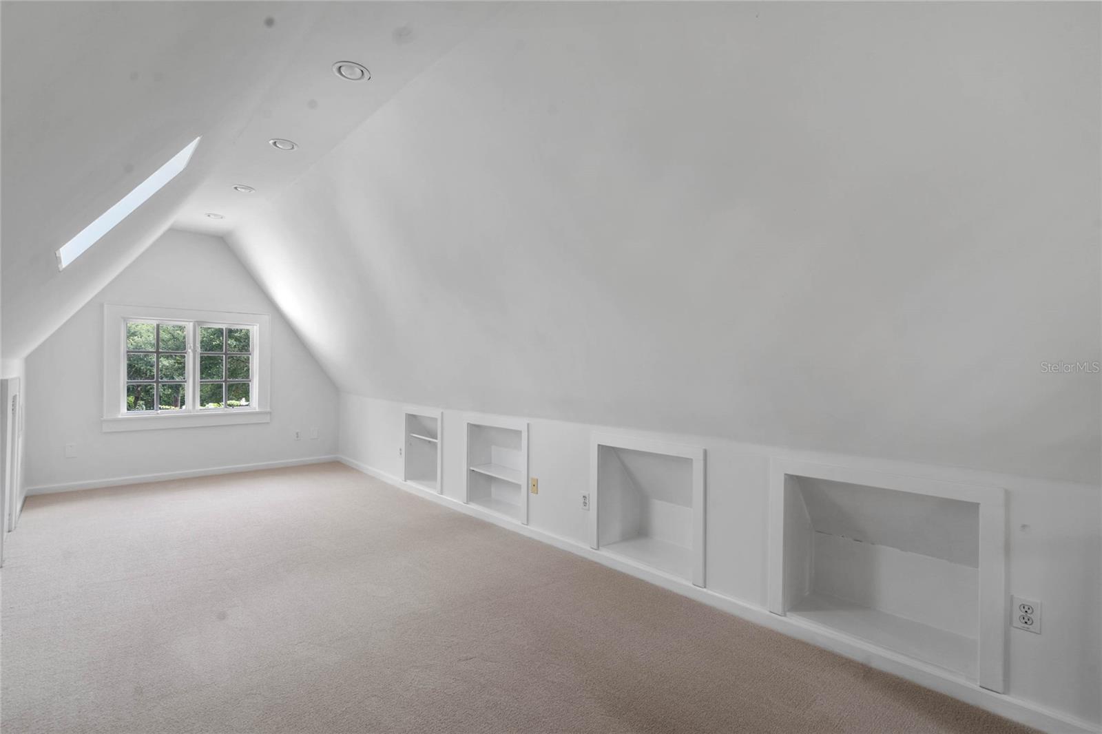 GOLFVIEW TERRACE - Residential