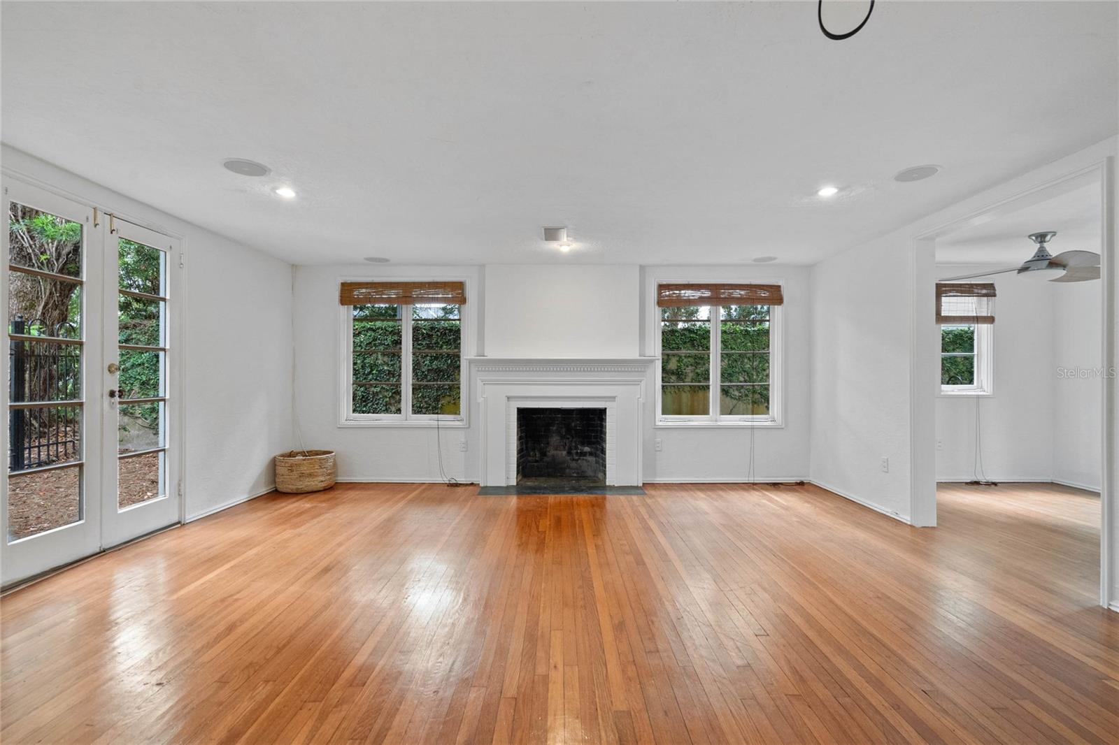 GOLFVIEW TERRACE - Residential