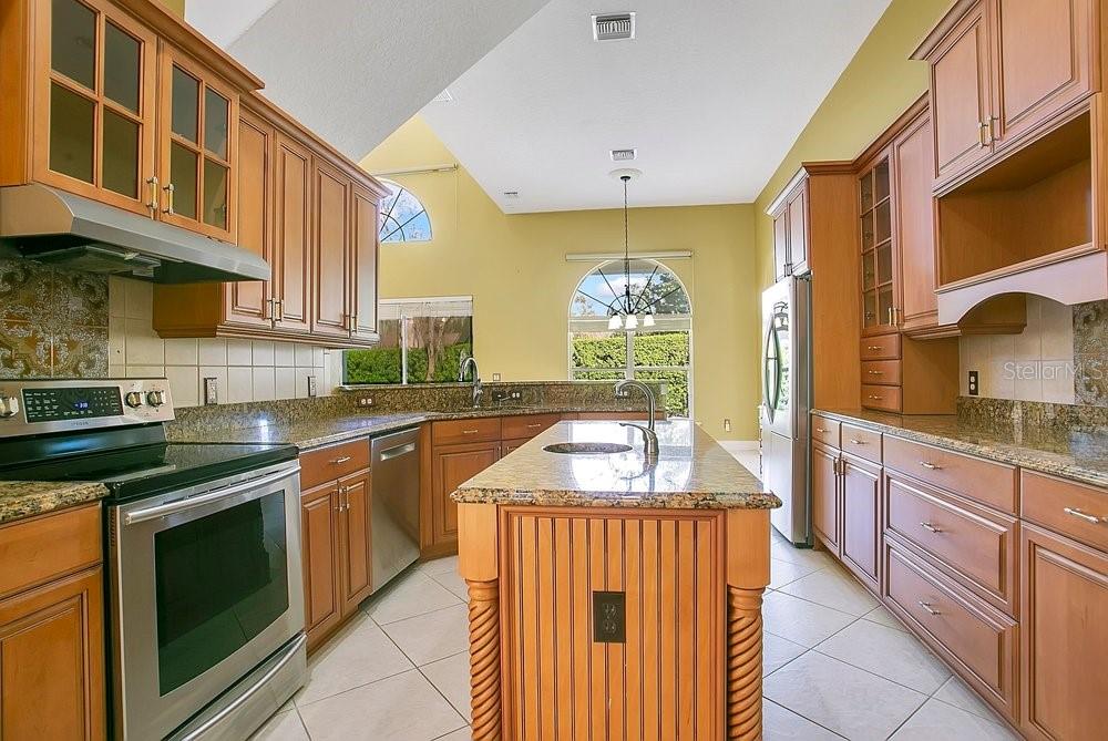 TERRA OAKS - Residential