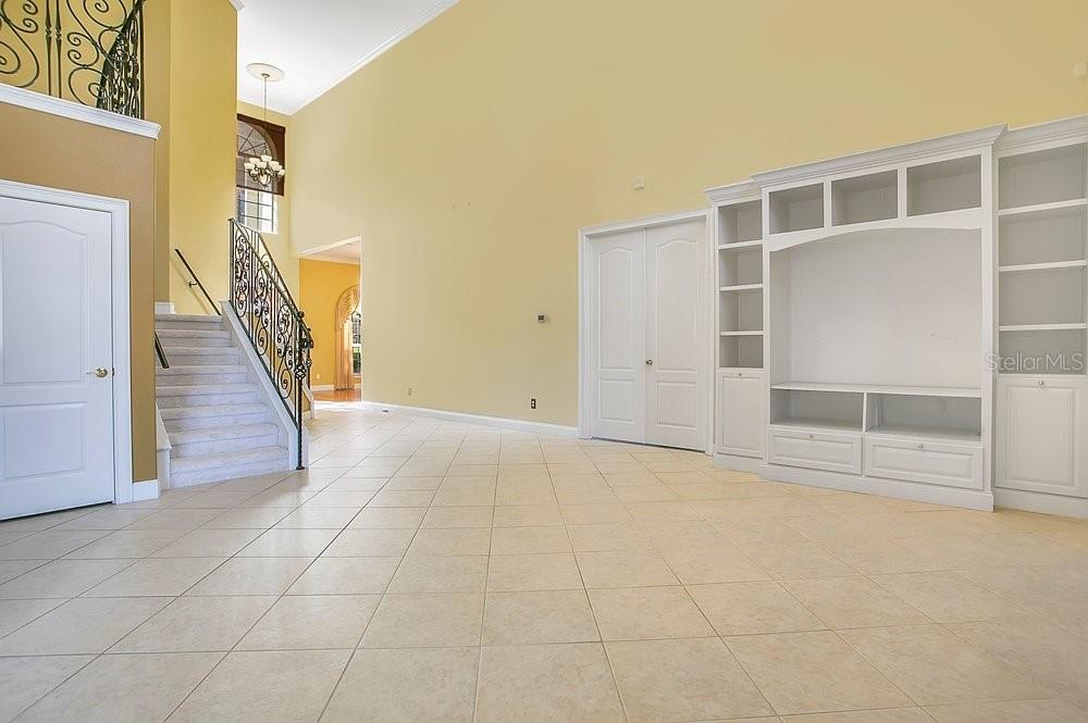 TERRA OAKS - Residential