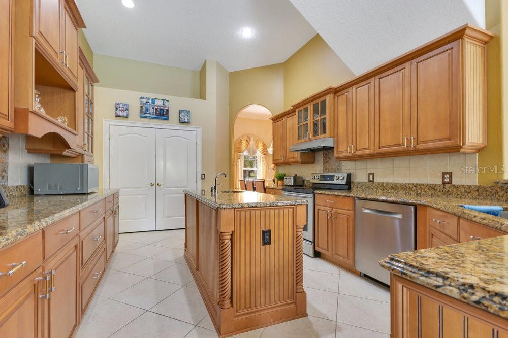 TERRA OAKS - Residential