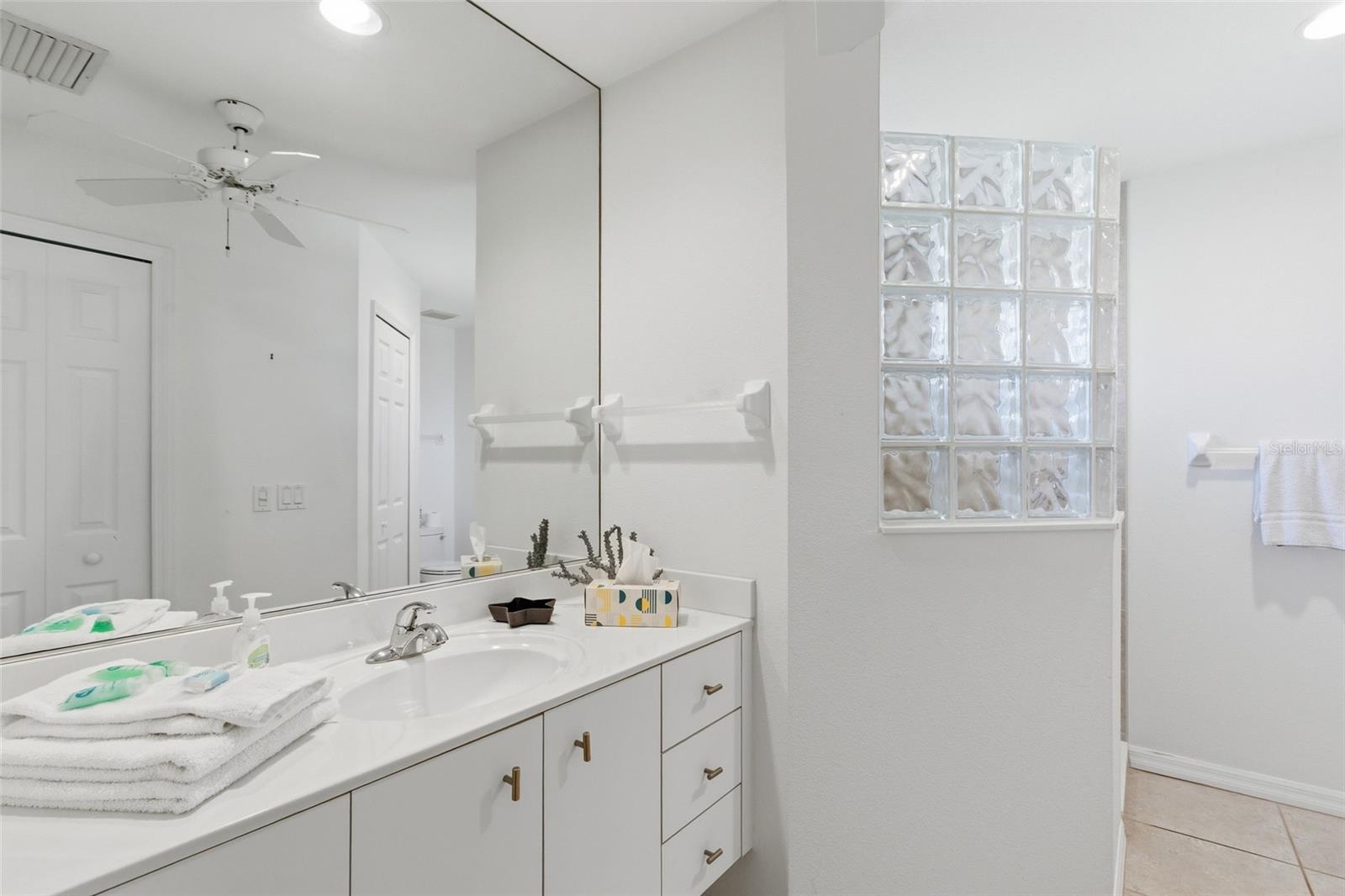 ROTONDA WEST WHITE MARSH - Residential