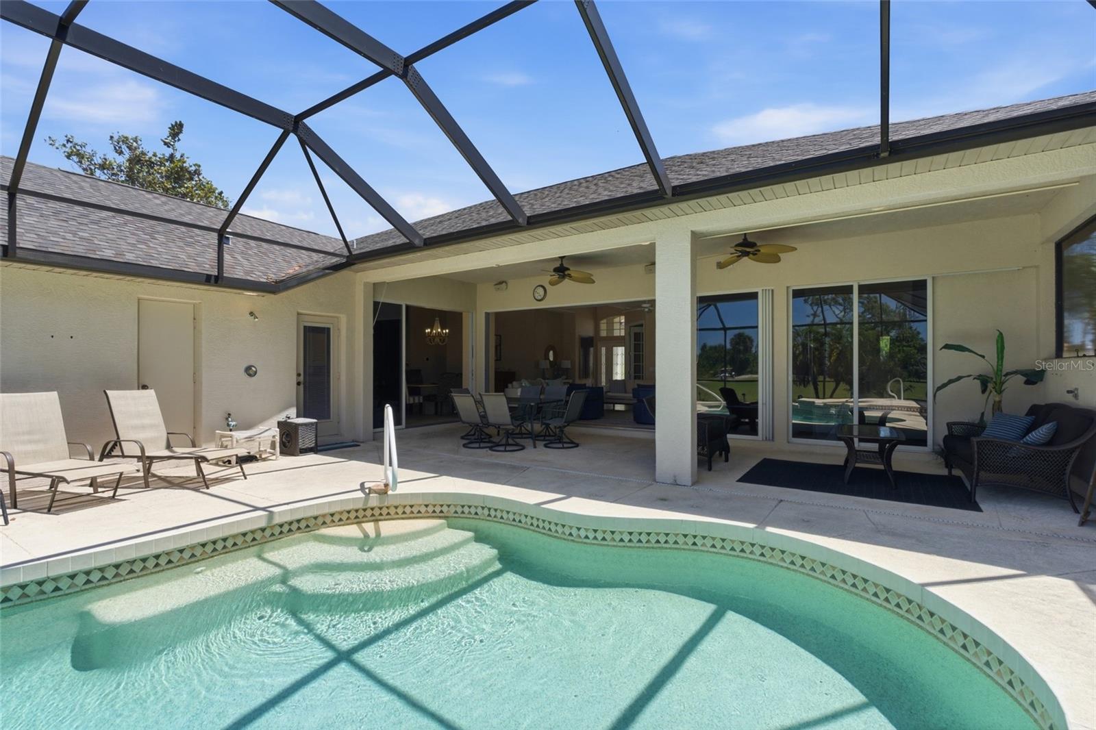 ROTONDA WEST WHITE MARSH - Residential