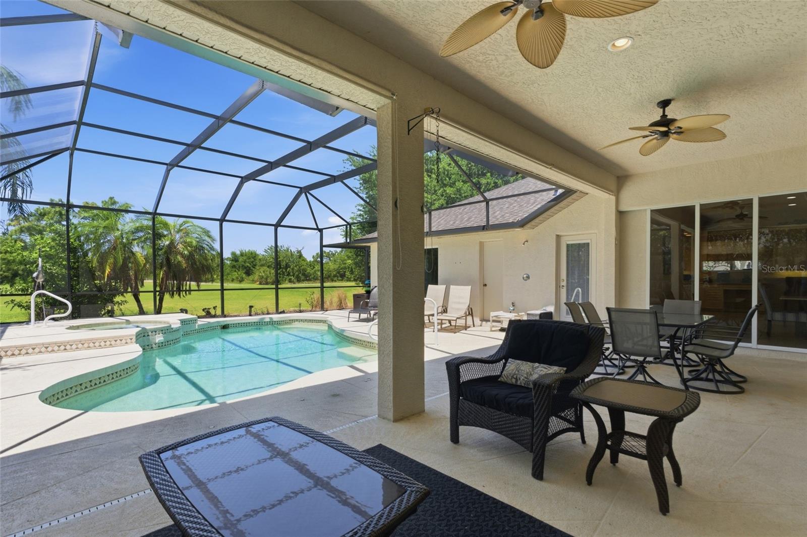 ROTONDA WEST WHITE MARSH - Residential