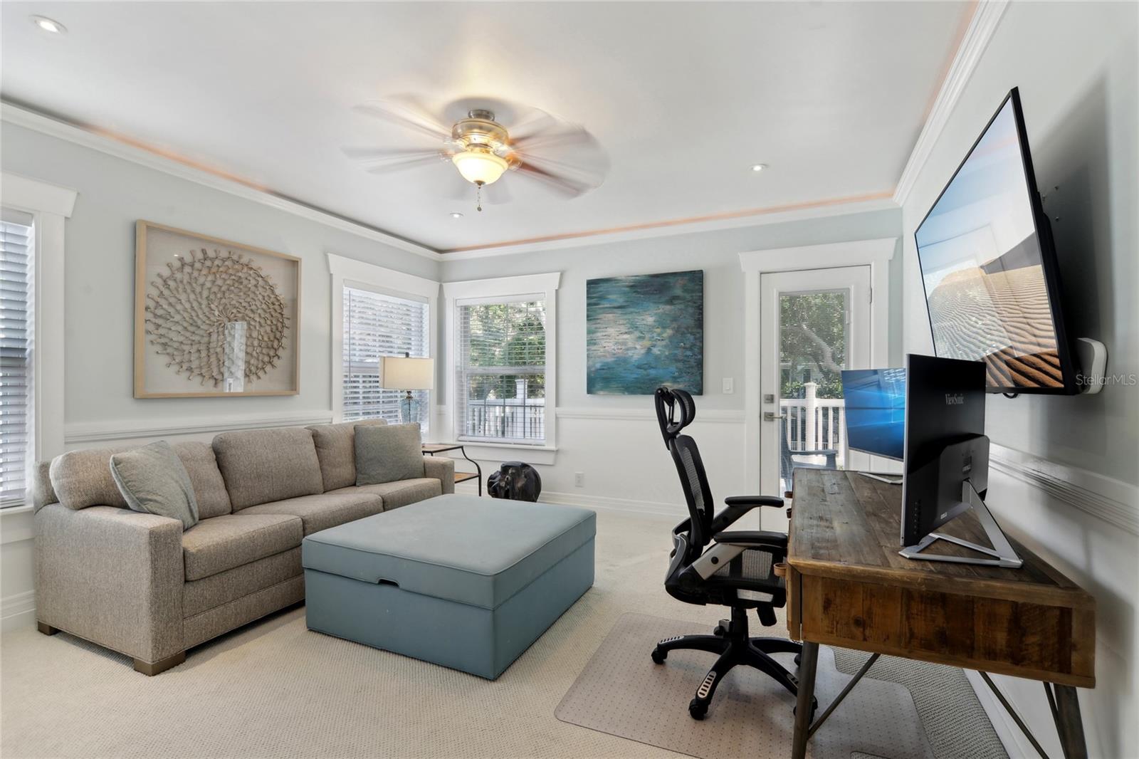 COLONIAL HEIGHTS - Residential