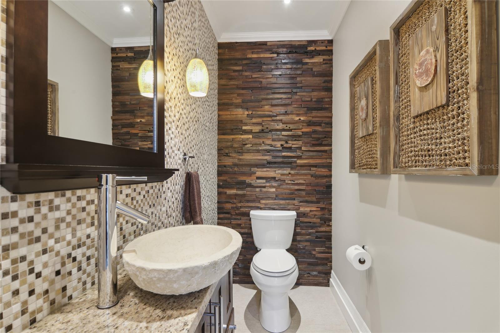 COLONIAL HEIGHTS - Residential