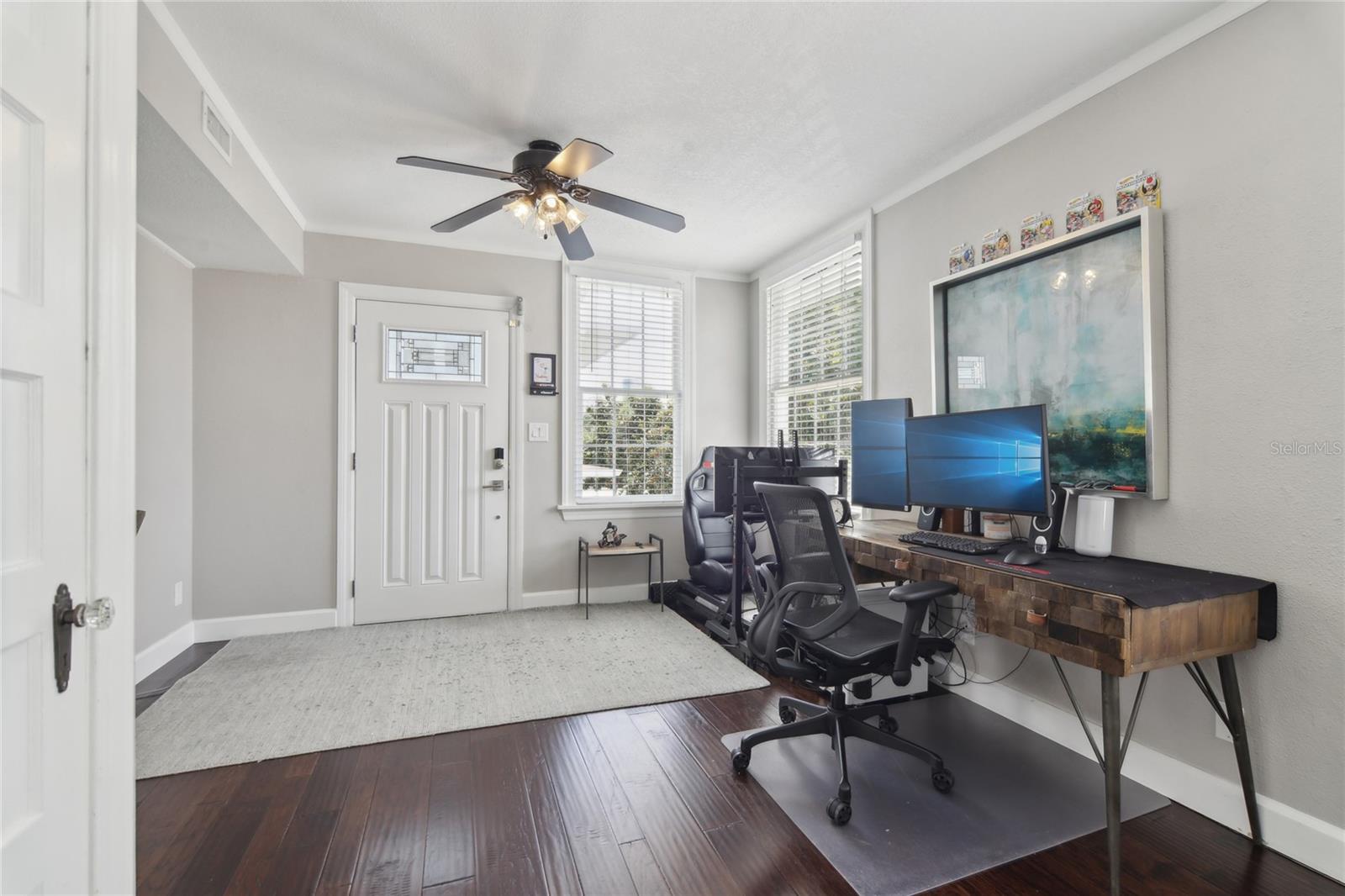 COLONIAL HEIGHTS - Residential