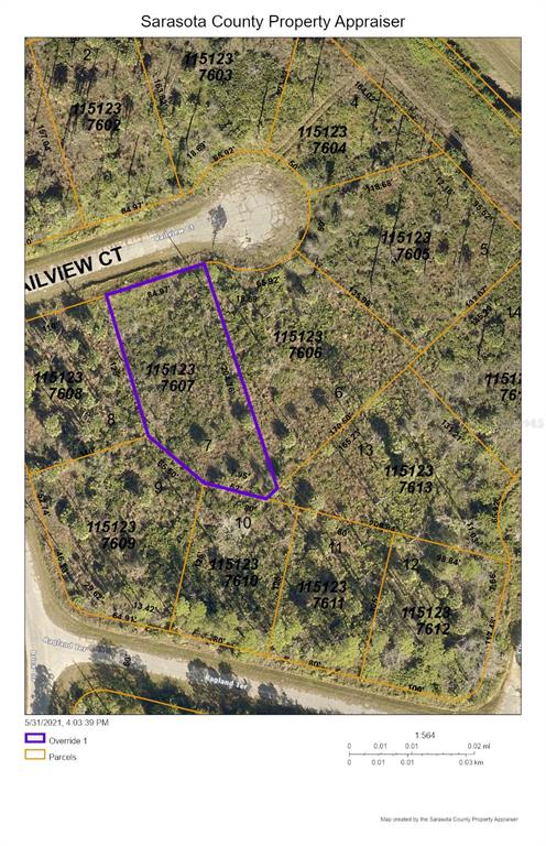 Oversized high and dry premium lot on paved road right next right in the heart of North Port in Port Charlotte. Eateries, shopping, doctors, houses and main highway all nearby. OWNER FINANCING AVAILABLE.