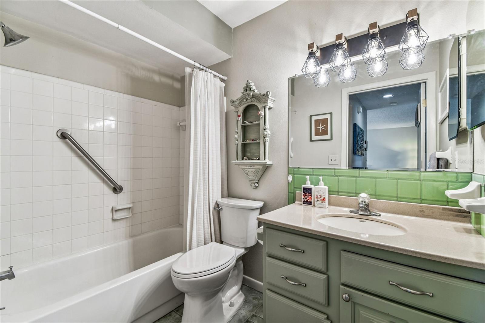 WEST SHORE VILLAGE FIVE PH I - Residential