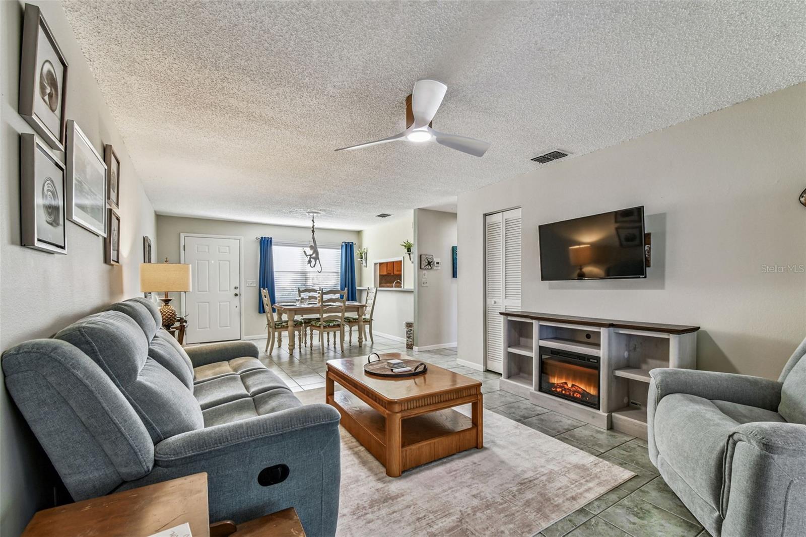 WEST SHORE VILLAGE FIVE PH I - Residential