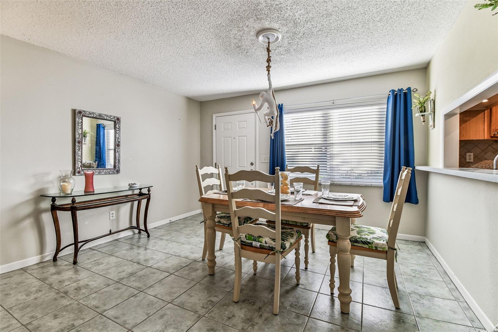 WEST SHORE VILLAGE FIVE PH I - Residential