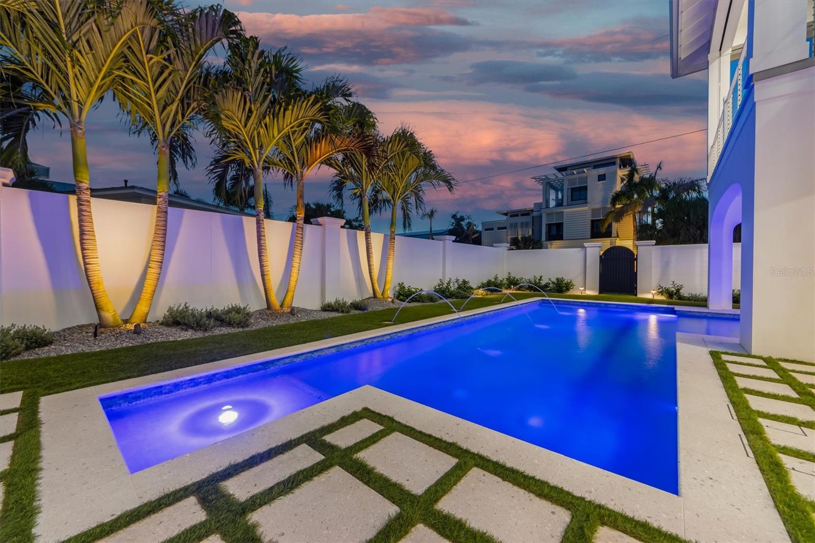 ANNA MARIA - Residential