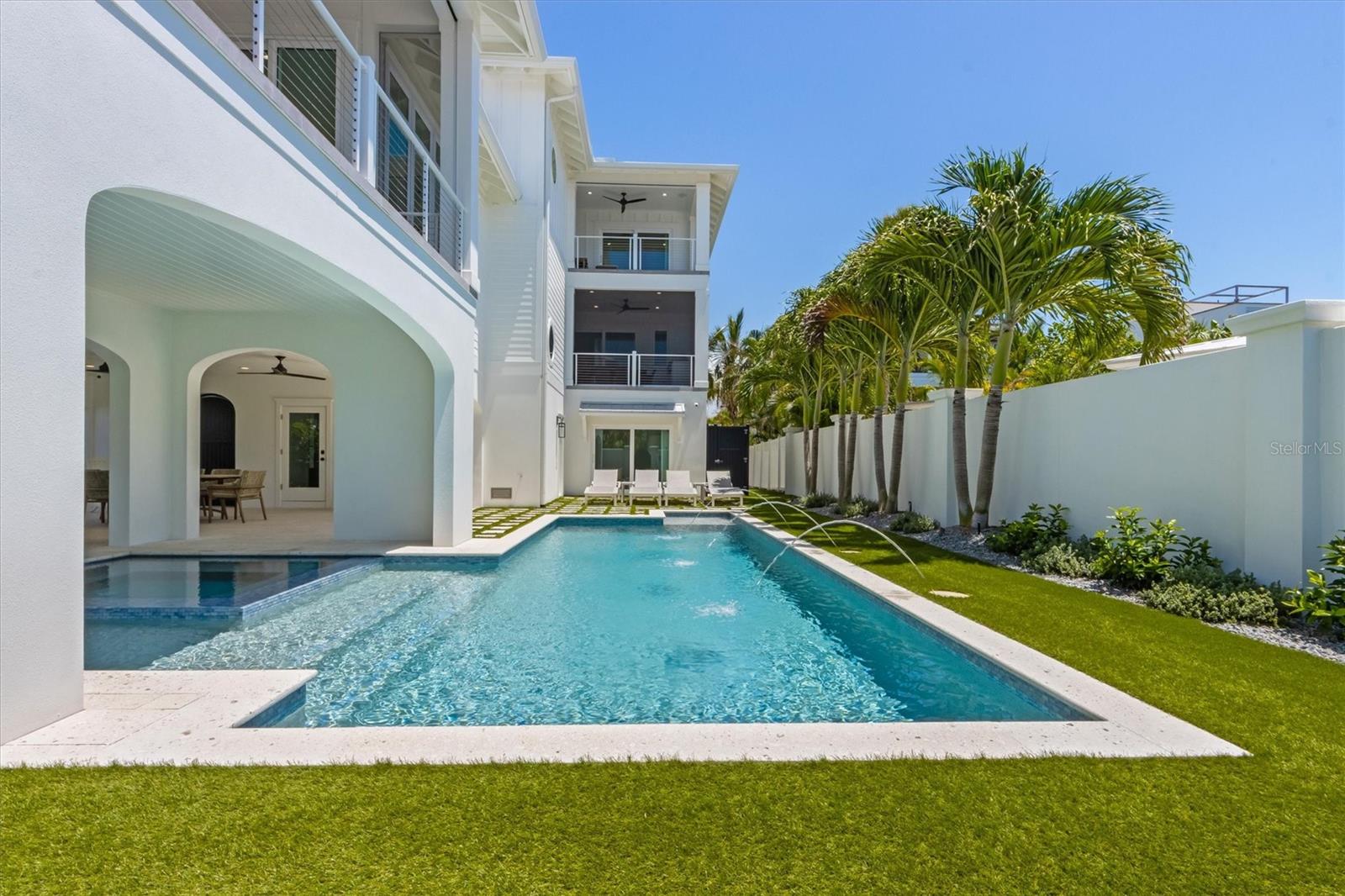 ANNA MARIA - Residential