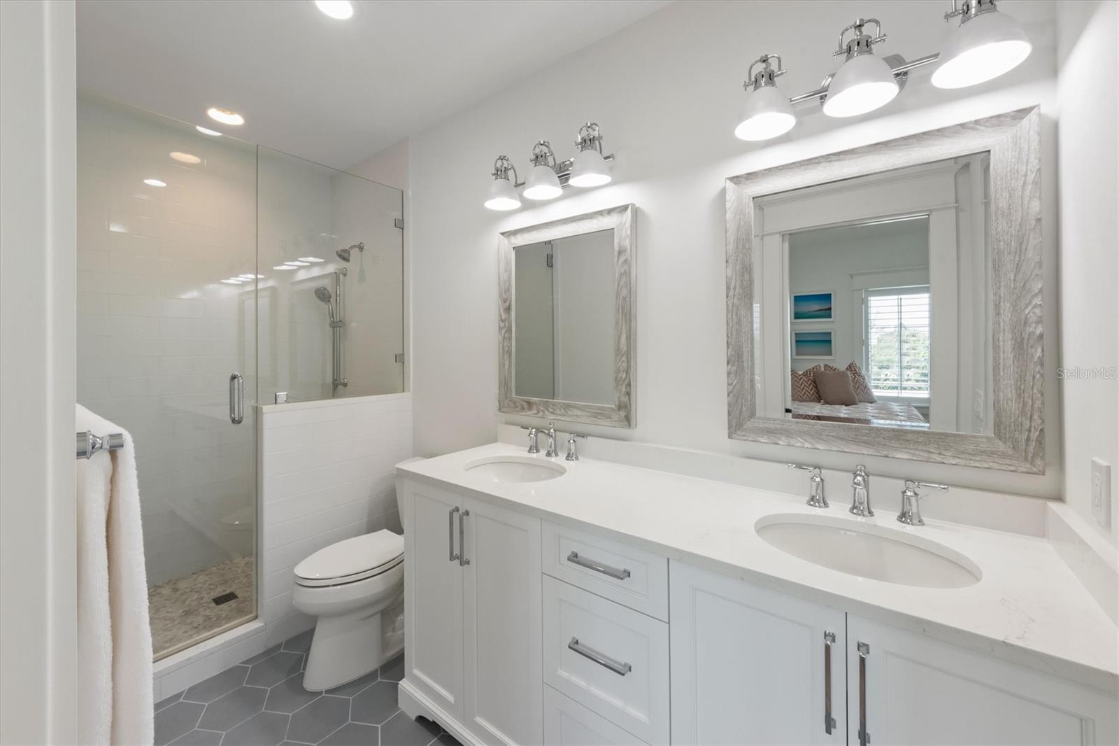 ANNA MARIA - Residential