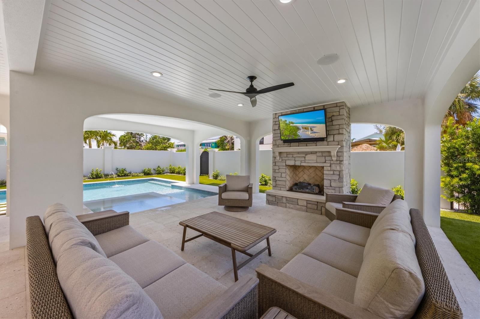 ANNA MARIA - Residential