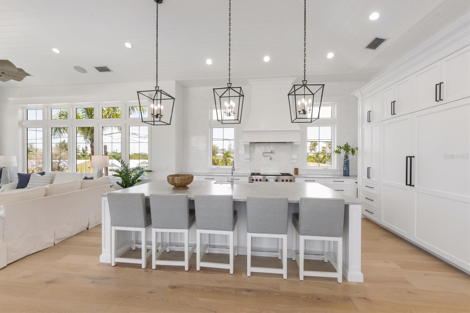 ANNA MARIA - Residential