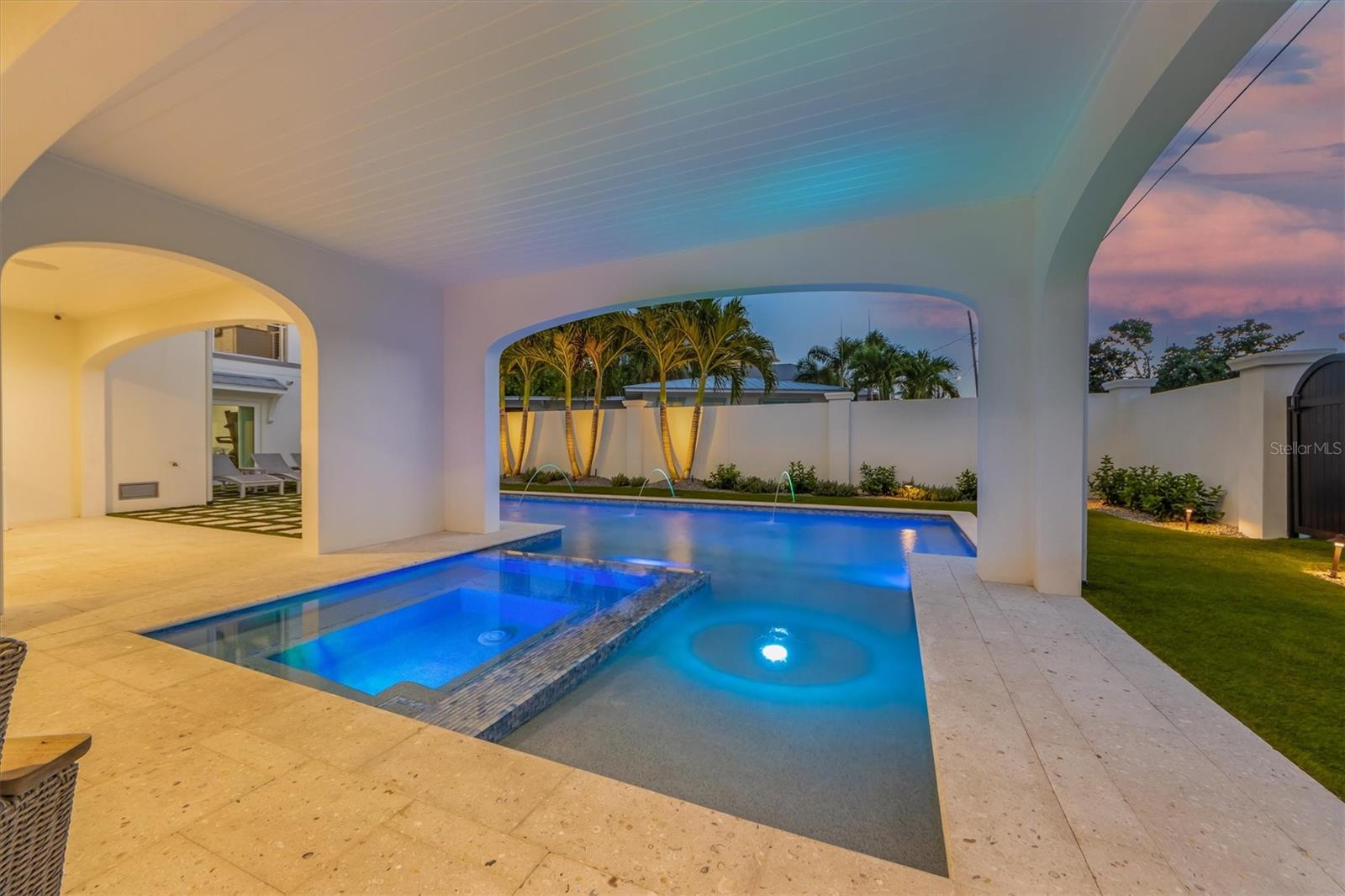 ANNA MARIA - Residential