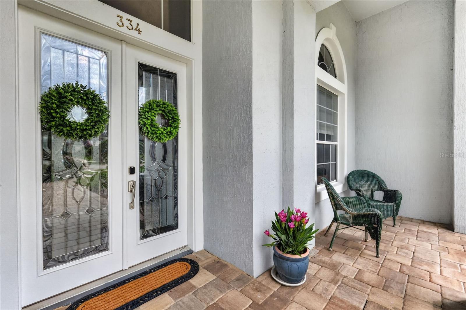 334 VISTA OAK DRIVE