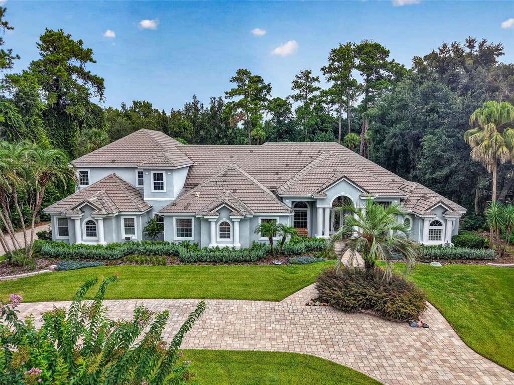 Photo of 334 Vista Oak Drive, Longwood, FL 32779 (MLS # O6435662)