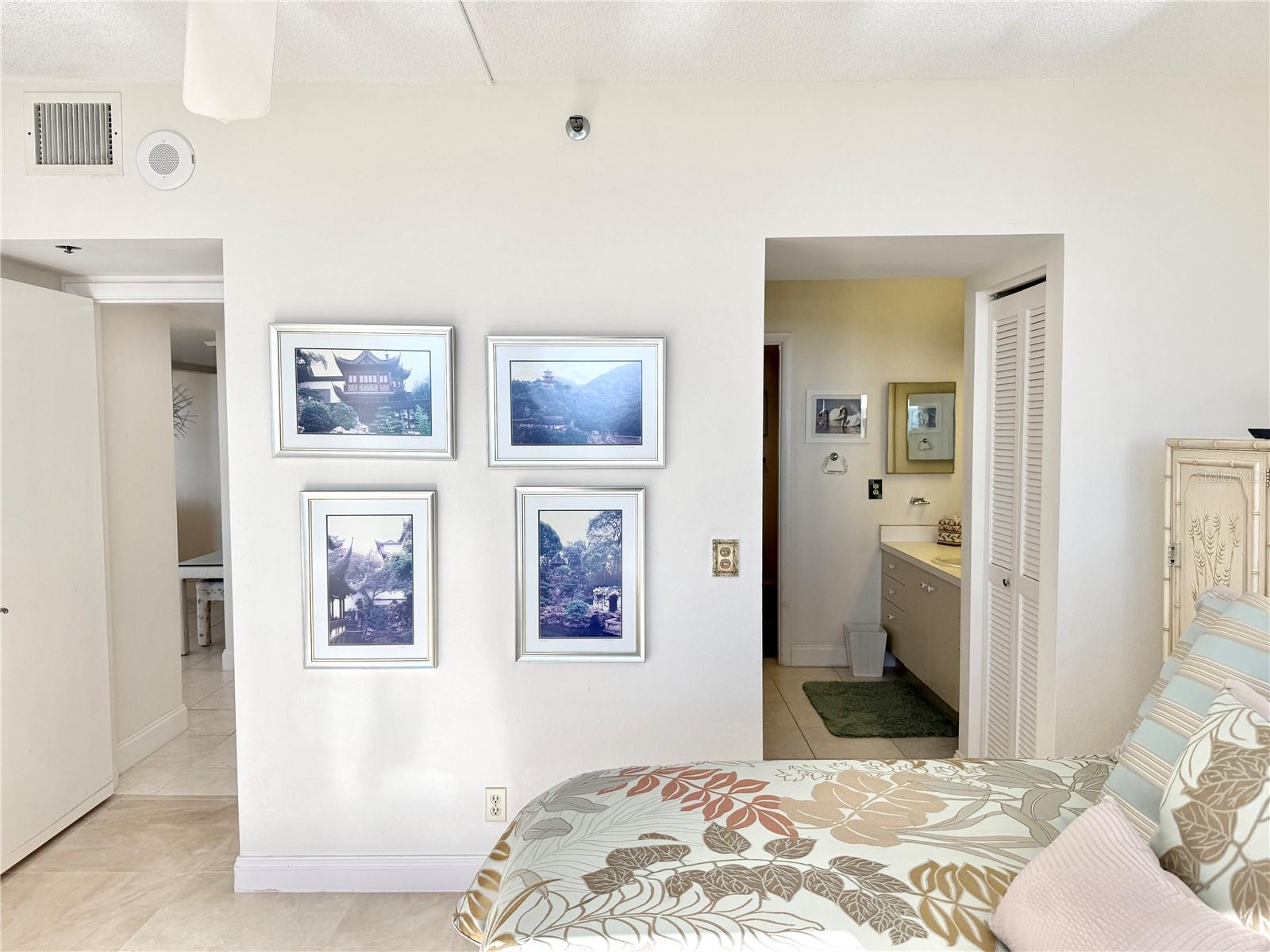 BEACHPLACE II - Residential