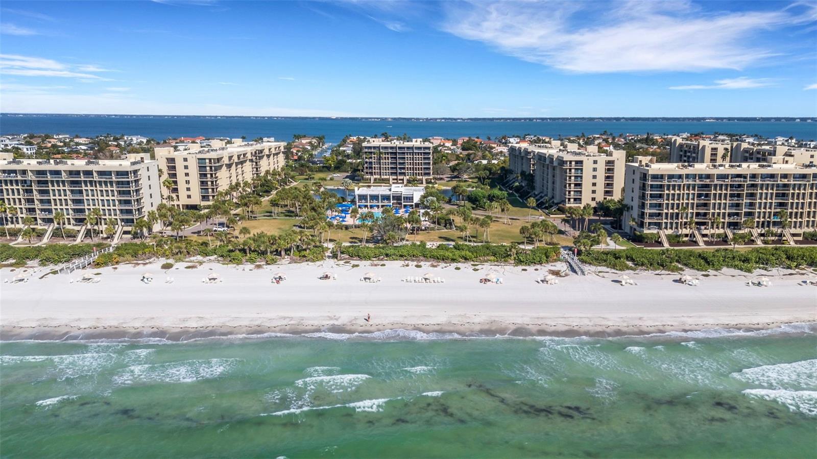 BEACHPLACE II - Residential