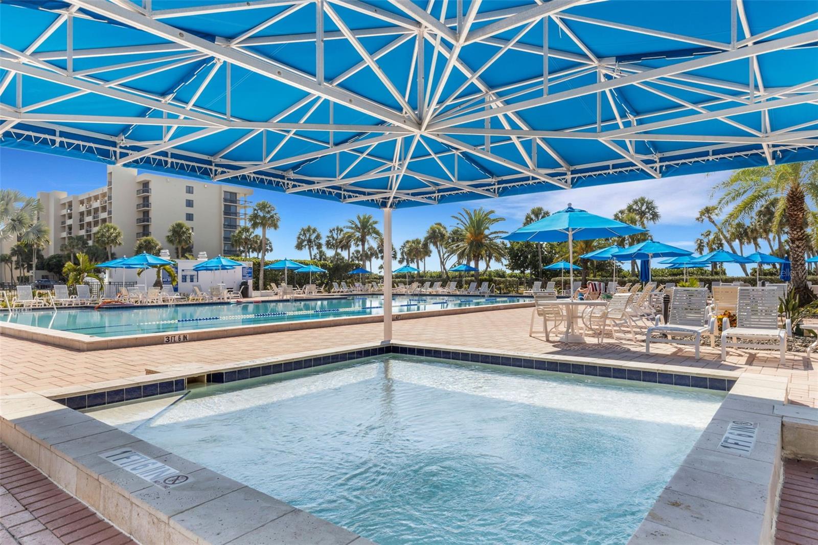 BEACHPLACE II - Residential