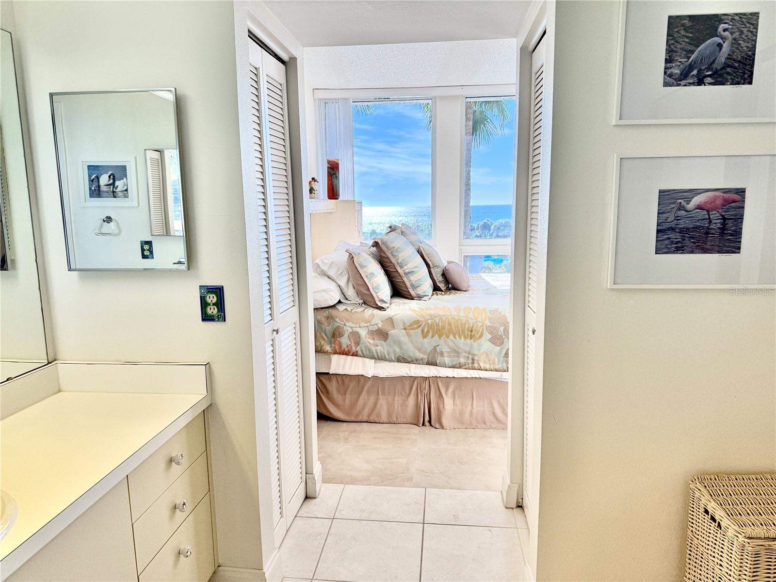 BEACHPLACE II - Residential