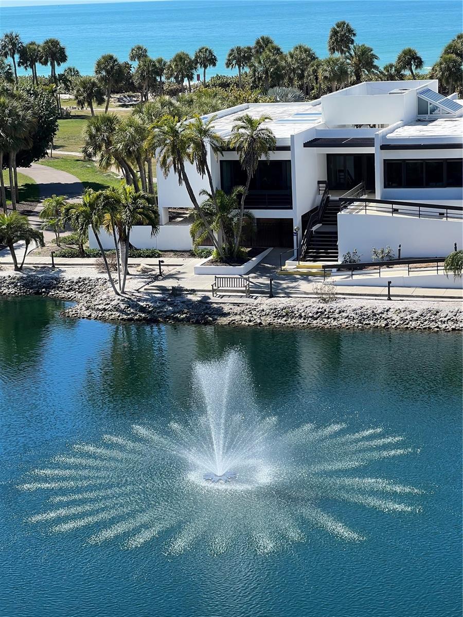 BEACHPLACE II - Residential