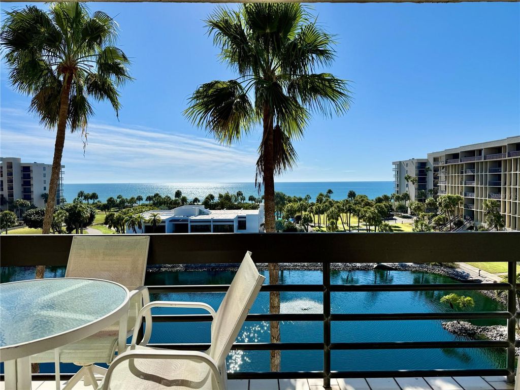 Photo of 1105 Gulf Of Mexico Drive #401, Longboat Key, FL 34228 (MLS # A4680369)