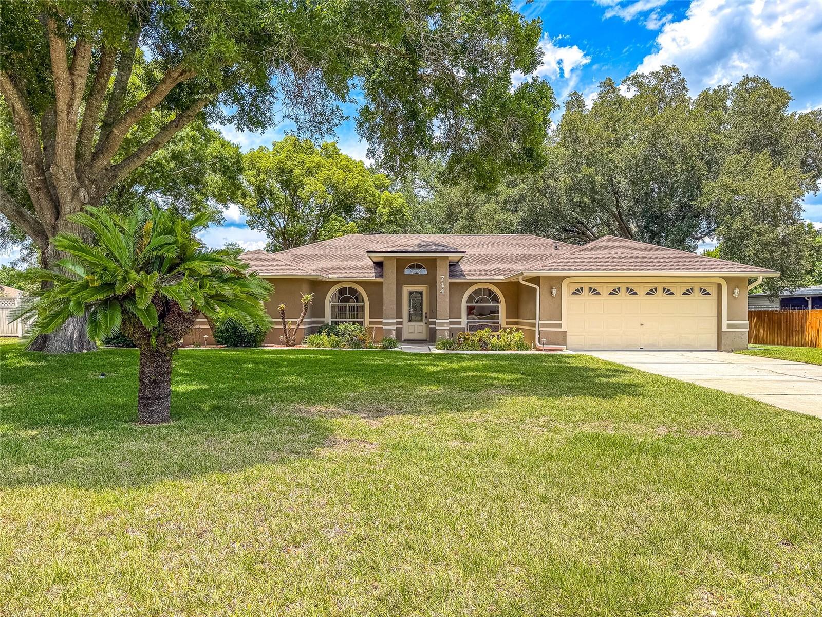 CEDAR KNOLL - Residential