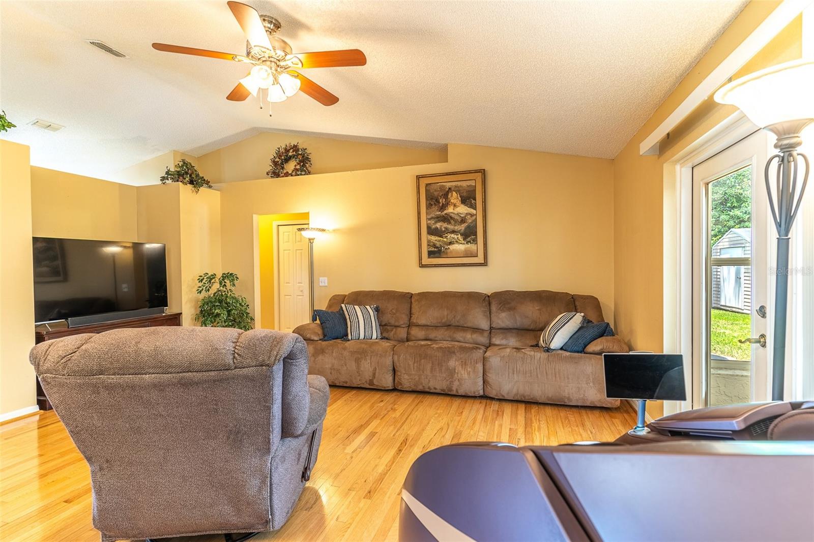 CEDAR KNOLL - Residential