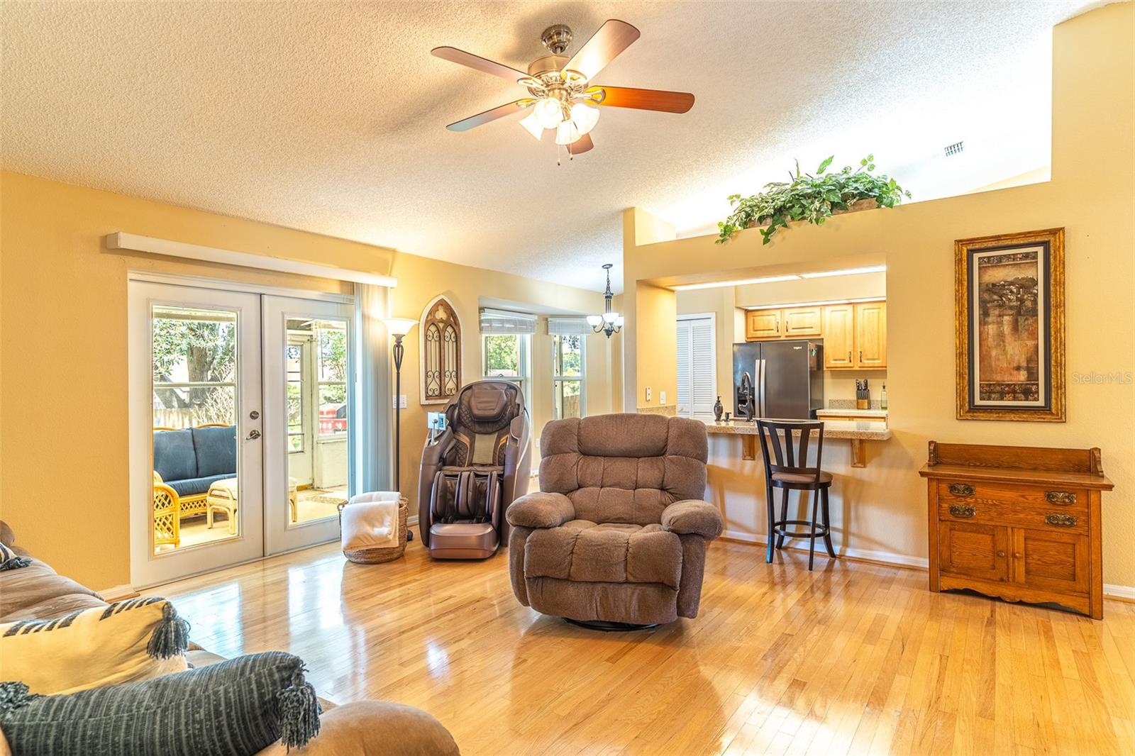 CEDAR KNOLL - Residential