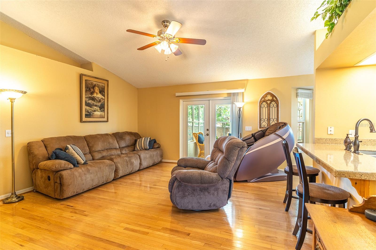 CEDAR KNOLL - Residential