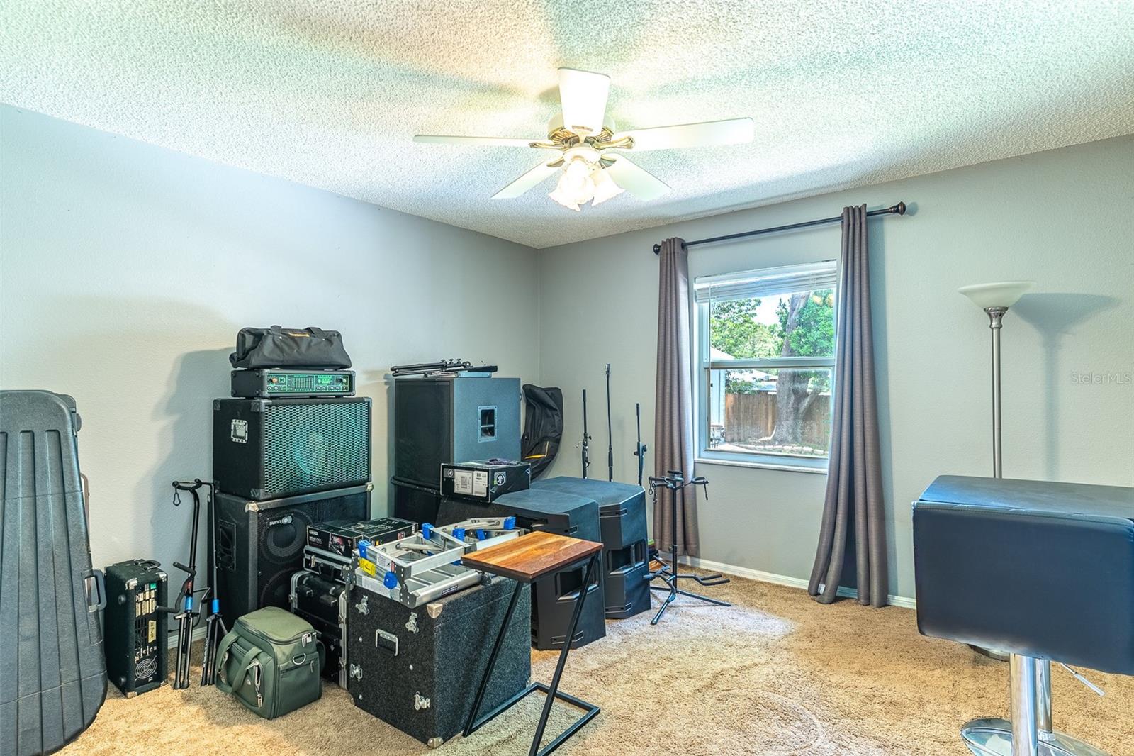 CEDAR KNOLL - Residential