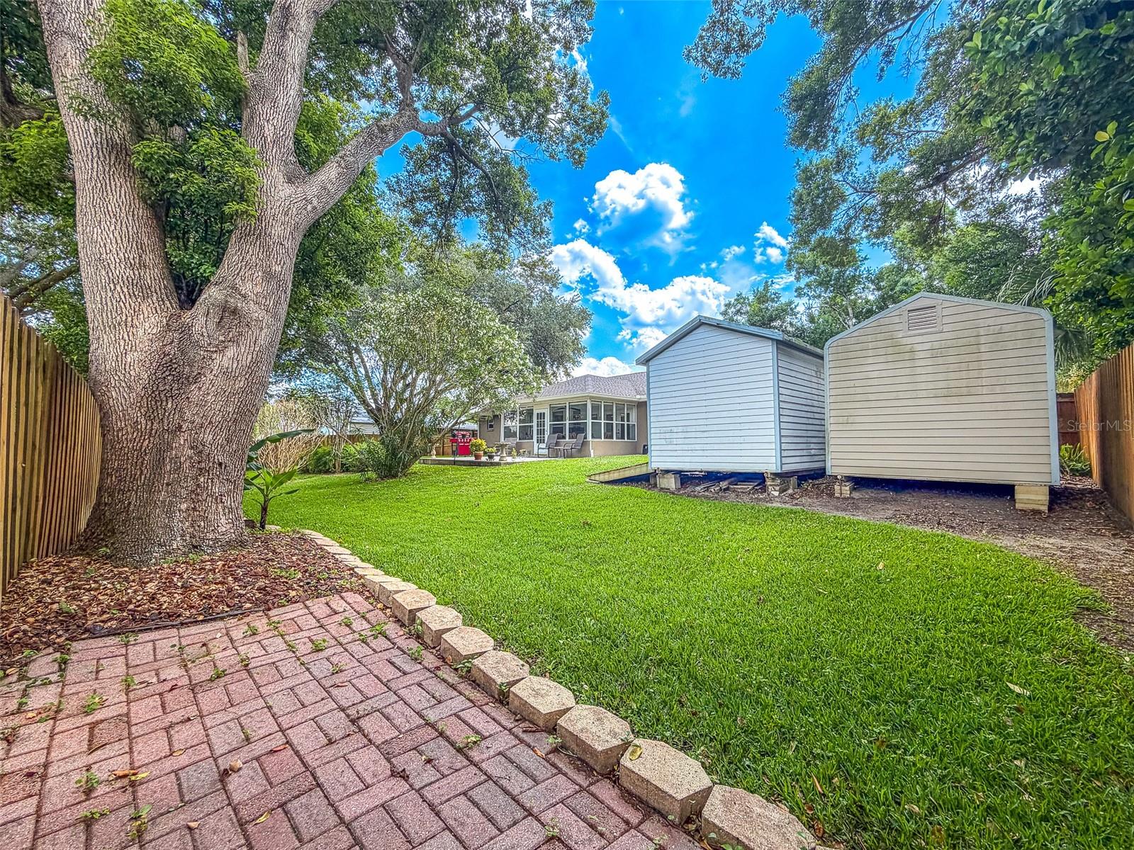 CEDAR KNOLL - Residential