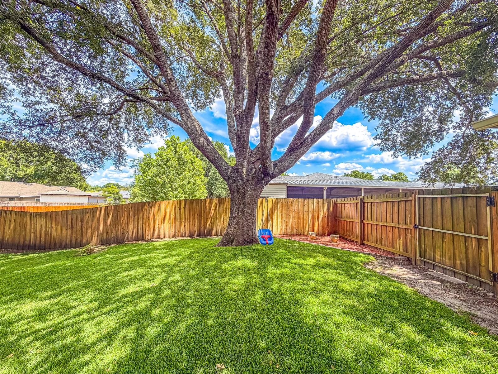 CEDAR KNOLL - Residential