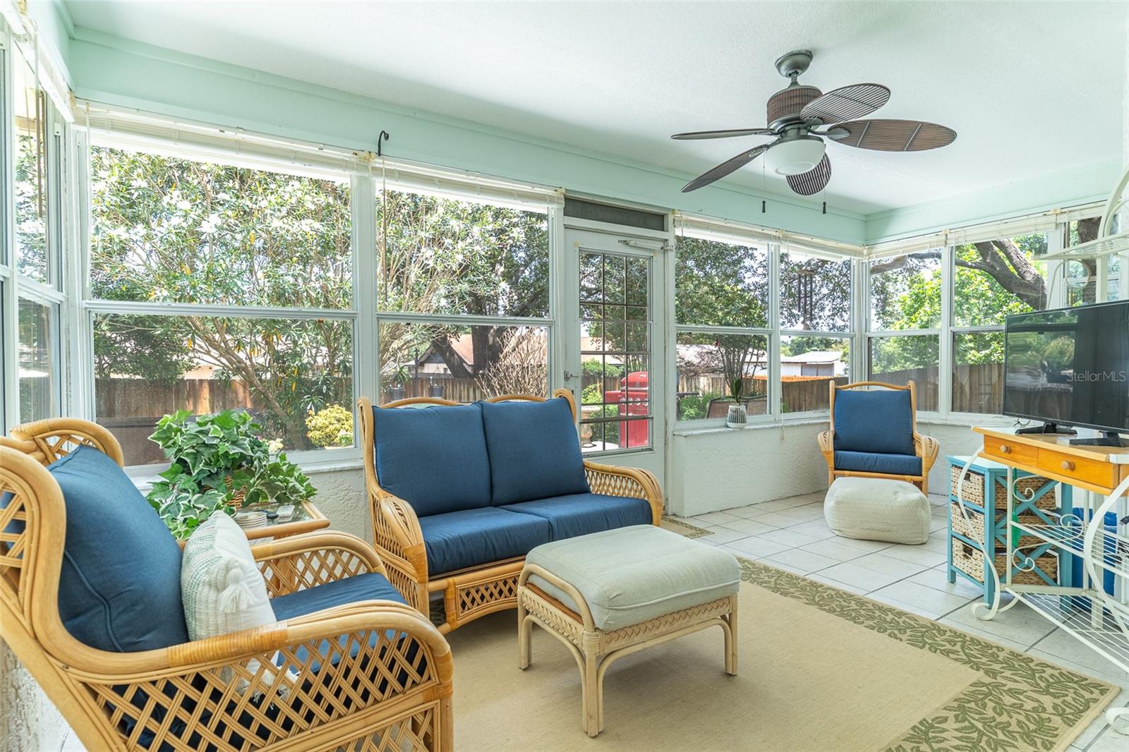 CEDAR KNOLL - Residential