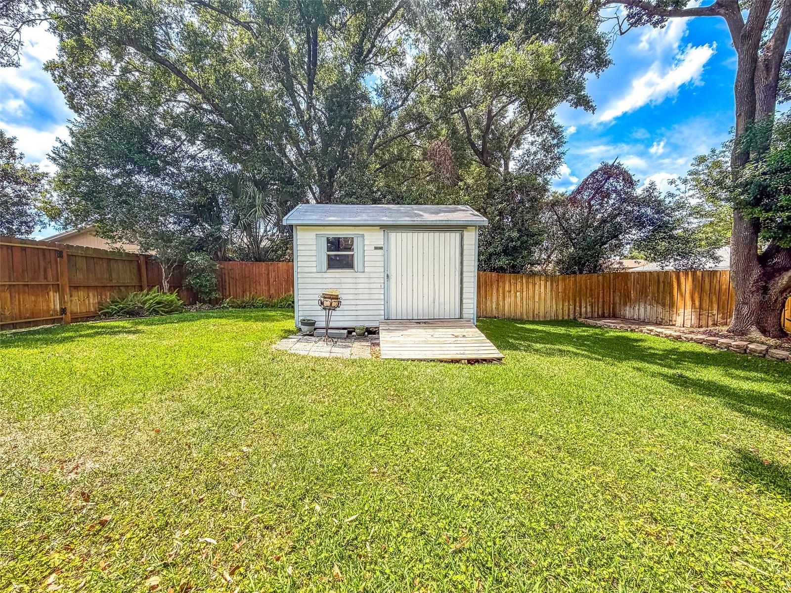 CEDAR KNOLL - Residential