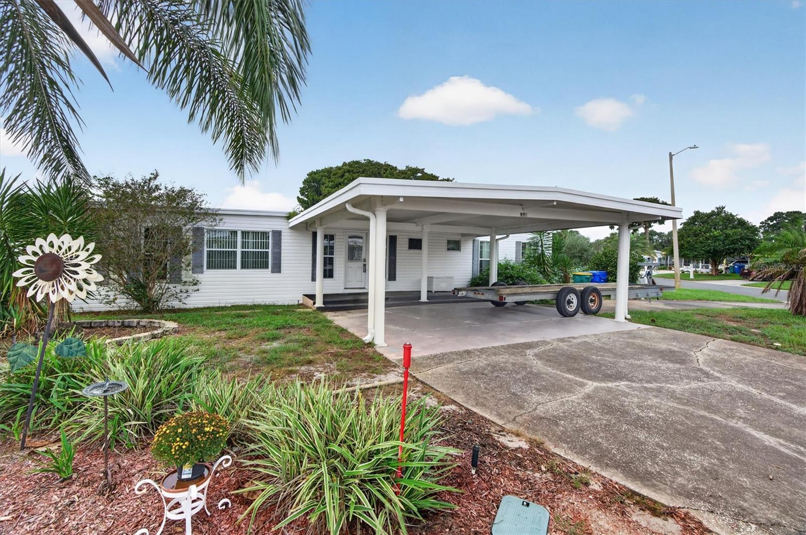 953 TODD WAY