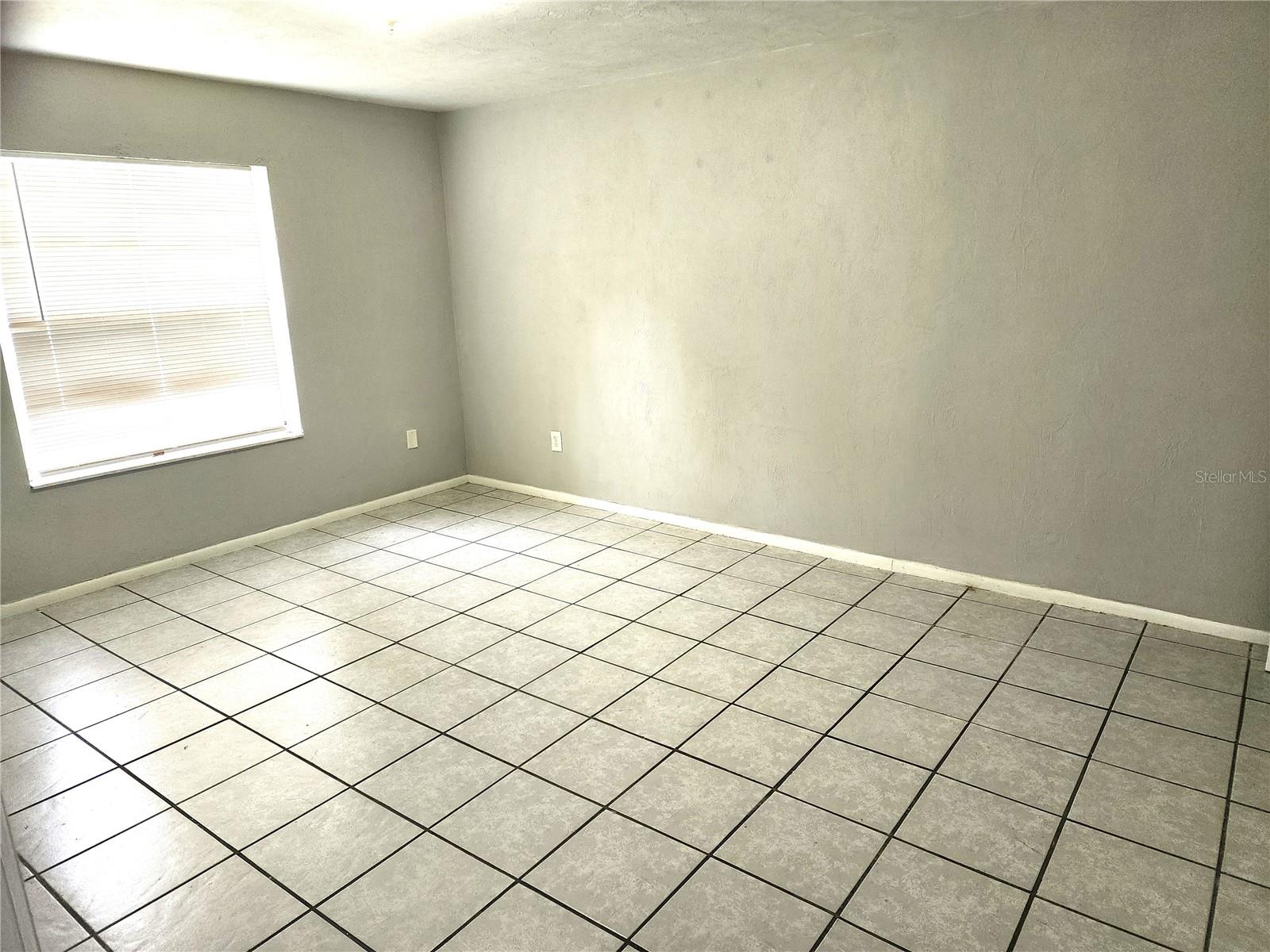 CEDAR POINT - Residential Lease