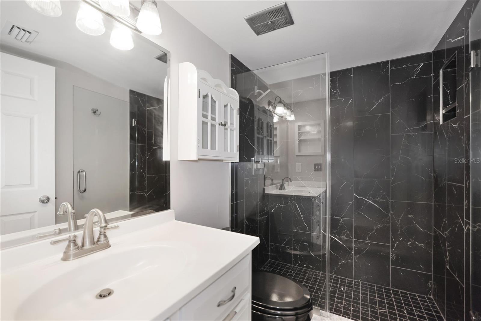 PIRATES COVE CLUB CONDO - Residential