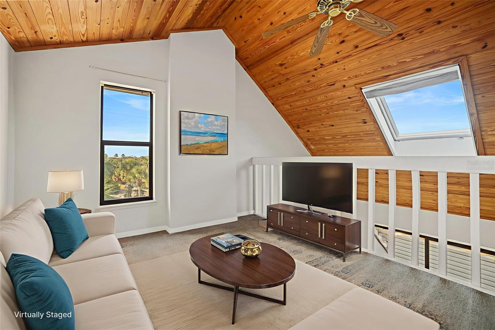 PIRATES COVE CLUB CONDO - Residential