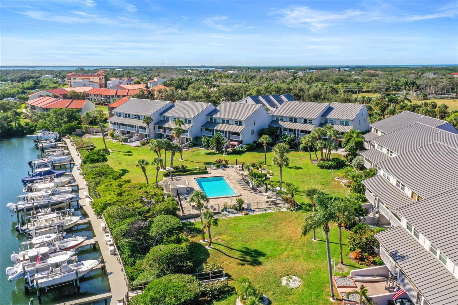 PIRATES COVE CLUB CONDO - Residential