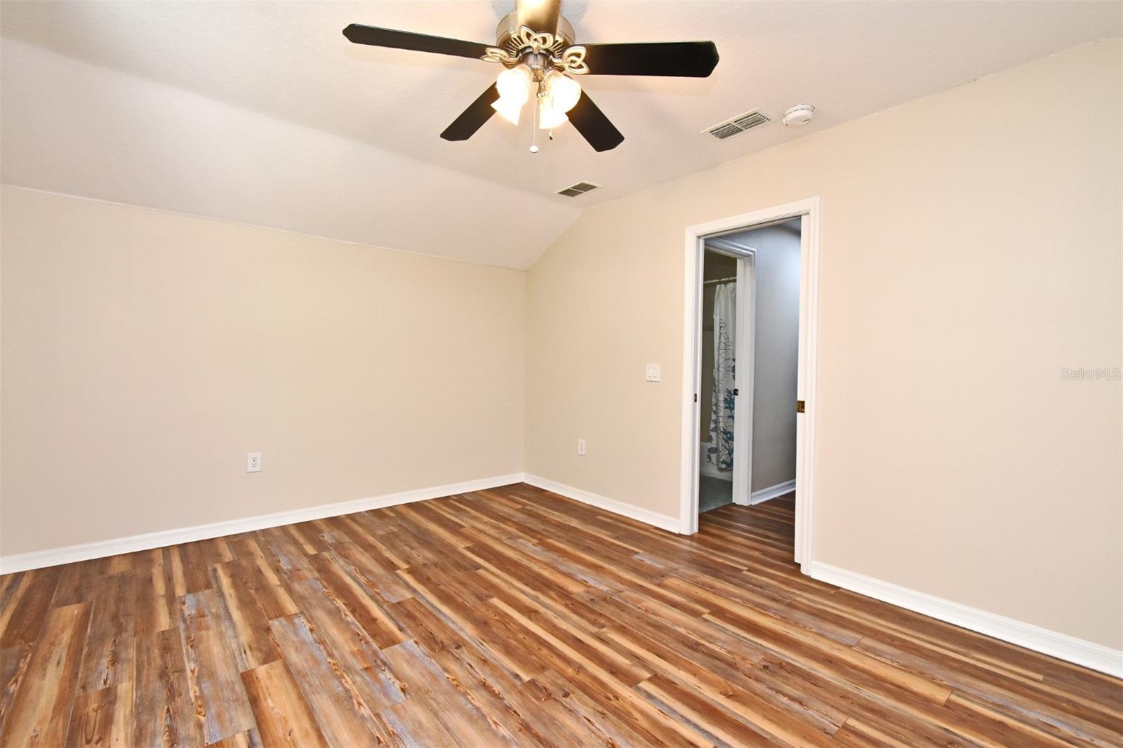 SUMMERFIELD FARMS UNREC - Residential