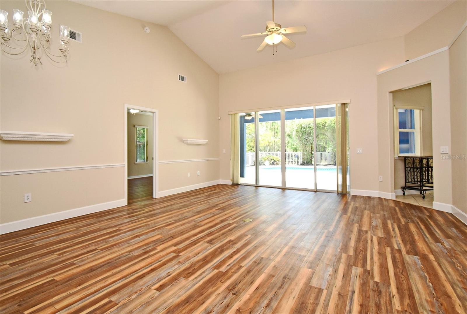 SUMMERFIELD FARMS UNREC - Residential