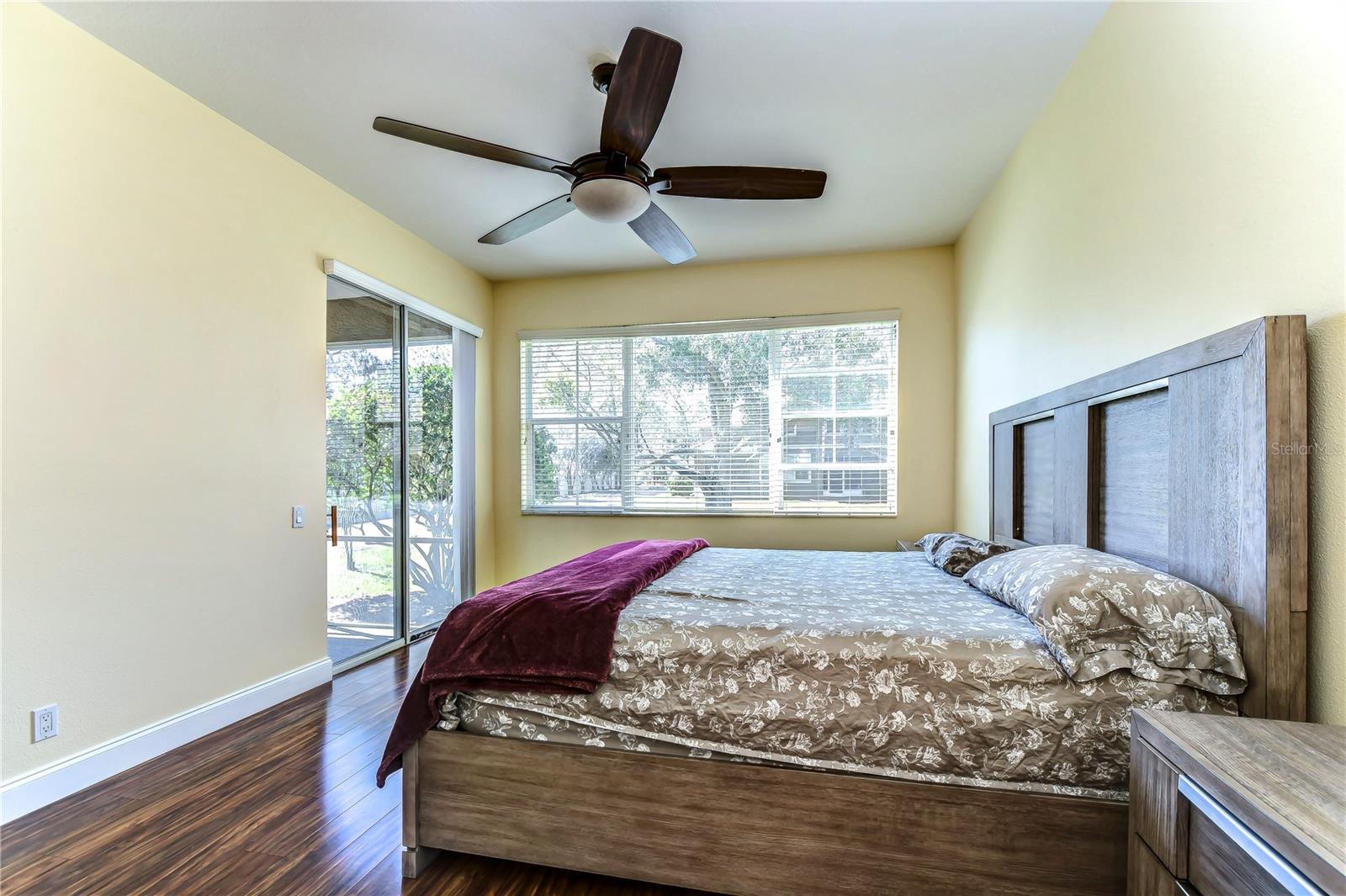 COVERED BRIDGE TWNHMS - Residential Lease